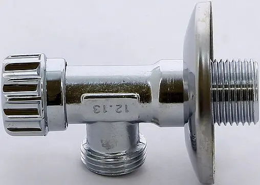 Вентиль регулирующий угловой ½&quot;н x ½&quot;н Bugatti Minnesota 08600007