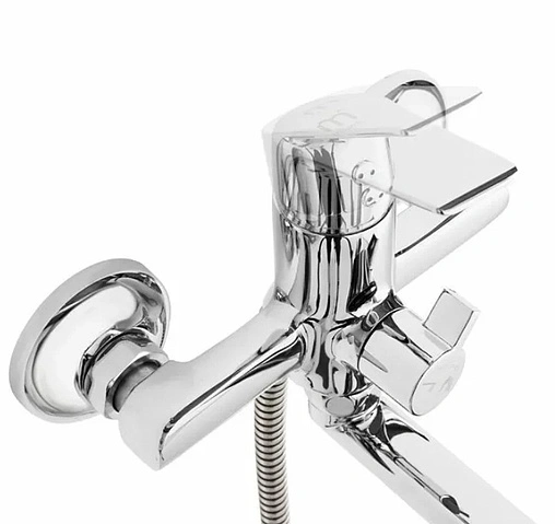 Смеситель для ванны с длинным изливом Milardo Nelson хром NELSBLCM10