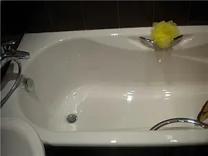Ванна чугунная Roca Malibu 150x75 2315G000R Ванна чугунная Roca Malibu 150x75 2315G000R, 4