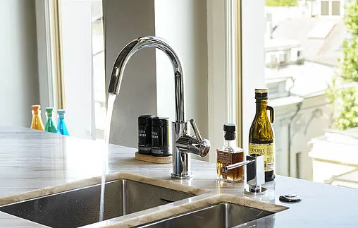 Смеситель для кухни с подключением к фильтру Lemark Comfort хром LM3073C