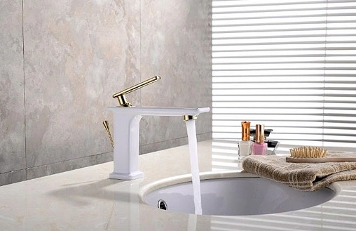 Смеситель для раковины Lemark Mista золото/белый LM6406WG