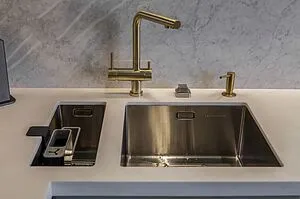 Смеситель для кухни с подключением к фильтру Omoikiri Nagano-LG светлое золото 4994178 Смеситель для кухни с подключением к фильтру Omoikiri Nagano-LG светлое золото 4994178, 5