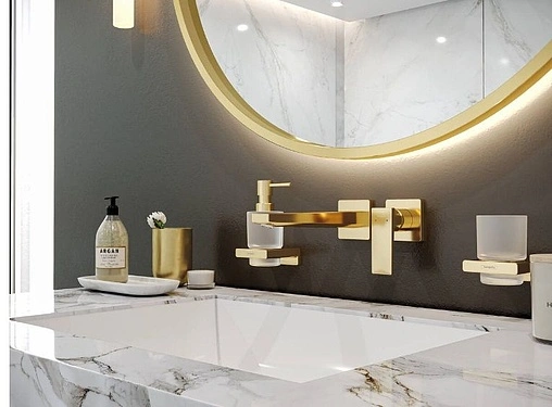 Смеситель для раковины из стены Hansgrohe Metropol полированное золото 32526990