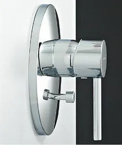 Смеситель для ванны скрытого монтажа Kludi Bozz хром 386500576 Смеситель для ванны скрытого монтажа Kludi Bozz хром 386500576, 3