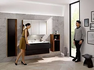 Шкаф-пенал подвесной VitrA Metropole 40 L черное акриловое стекло/сливовое дерево 58204 Шкаф-пенал подвесной VitrA Metropole 40 L черное акриловое стекло/сливовое дерево 58204, 4