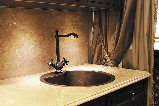 Смеситель для кухни Omoikiri Kagoshima античная бронза OKAG-ORB-35