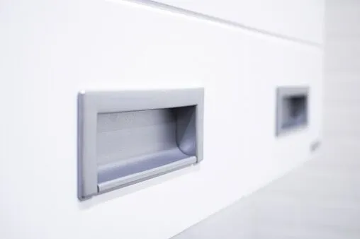 Шкаф двухстворчатый Домино Cube-2 50 белый DC5016H