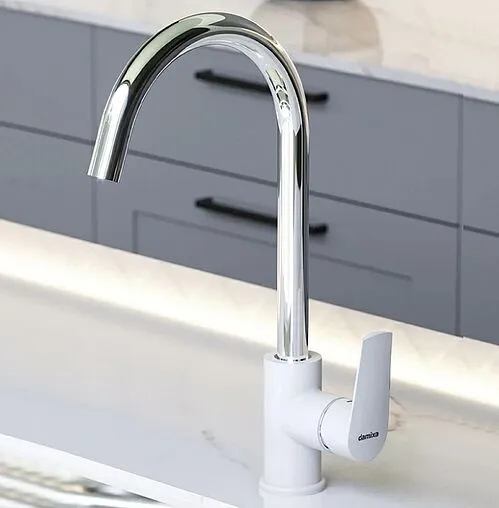 Смеситель для кухни Damixa Origin Balance белый/хром 790730000