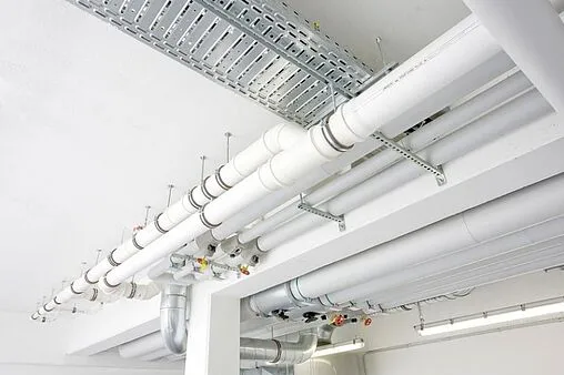 Отвод внутренний бесшумный D=110мм Угол 87° Rehau Raupiano Plus 11234641001 Отвод внутренний бесшумный D=110мм Угол 87° Rehau Raupiano Plus 11234641001