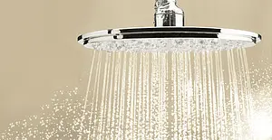 Лейка верхнего душа с потолочным креплением Grohe Rainshower Cosmopolitan 210 хром 26053000 Лейка верхнего душа с потолочным креплением Grohe Rainshower Cosmopolitan 210 хром 26053000, 3