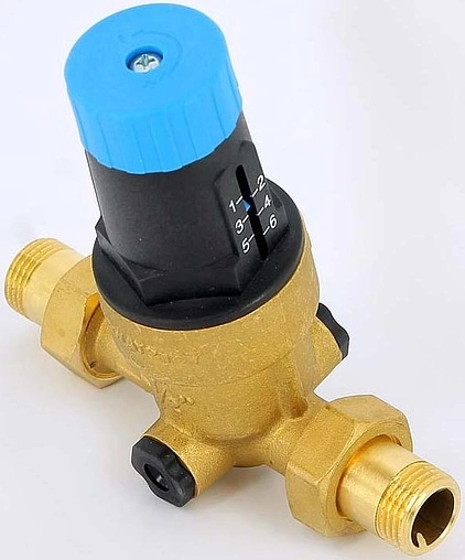 Редуктор давления мембранный ½" WATTS DRVN 10015770 Редуктор давления мембранный ½" WATTS DRVN 10015770