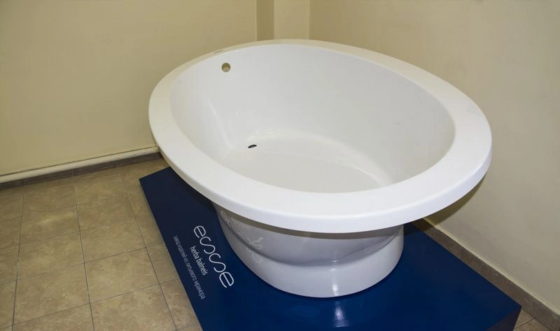 Ванна отдельностоящая из искусственного камня Esse Milos 178.5x104 белый EMIL1785 Ванна отдельностоящая из искусственного камня Esse Milos 178.5x104 белый EMIL1785