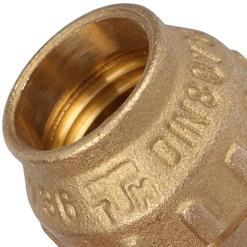 Уголок компрессионный переходной 20мм x ½"н Tiemme 3400047 Уголок компрессионный переходной 20мм x ½"н Tiemme 3400047