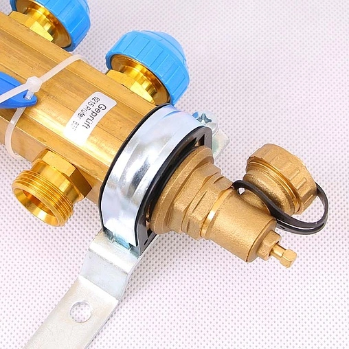 Группа коллекторная с расходомерами 3 отвода 1&quot;в/в x ¾&quot;ек Watts HKV/T 10004196