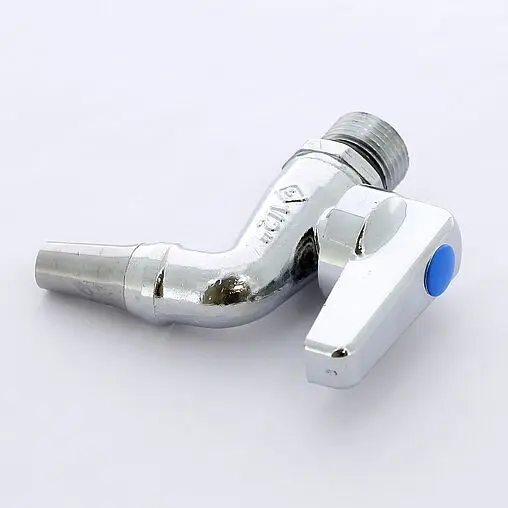 Кран шаровый со штуцером ½"н Bugatti Alaska 06810005