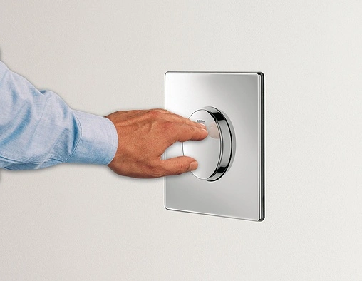 Клавиша смыва для унитаза Grohe Skate Air 38564000 хром глянцевый