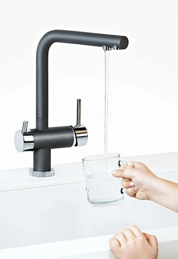 Смеситель для кухни с подключением к фильтру Omoikiri Nagano-BN нержавеющая сталь 4994011