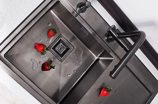 Смеситель для кухни с подключением к фильтру Omoikiri Nagano-GM вороненая сталь 4994179