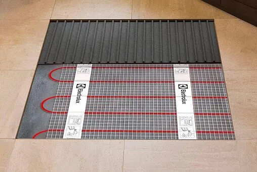 Теплый пол (нагревательный мат) Electrolux Easy fix mat 540Вт 3м² EEFM 2-180-3