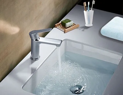 Смеситель для раковины Rossinka серый/хром RS35-11PC