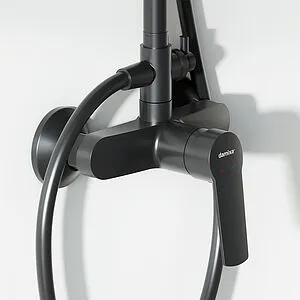 Душевая система со смесителем для душа Damixa Jupiter чёрный матовый 977710300 Душевая система со смесителем для душа Damixa Jupiter чёрный матовый 977710300, 5