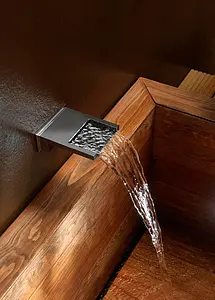 Лейка верхнего душа Bossini Bocca Cascata XL хром E88500.030, 4