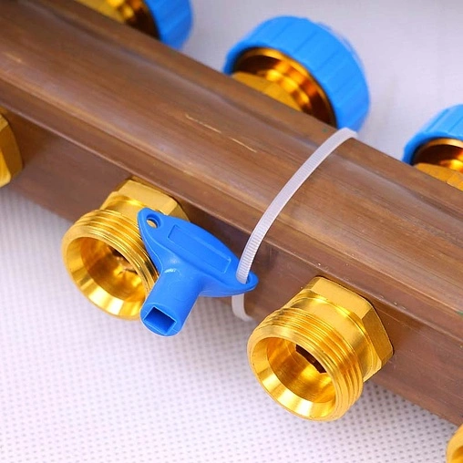 Группа коллекторная с расходомерами 8 отводов 1&quot;в/в x ¾&quot;ек Watts HKV/T 10004202