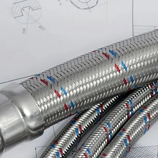 Соединительный шланг угловой Monoflex ГИГАНТ CODO SS 32мм 0.6м x 1&quot;в x 1&quot;в Н01382