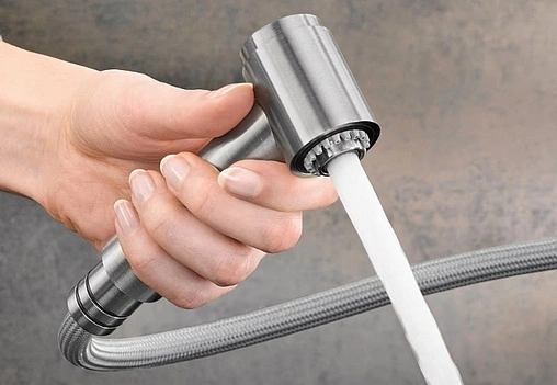 Смеситель для кухни с выдвижным изливом Blanco Ambis-S нержавеющая сталь 523119