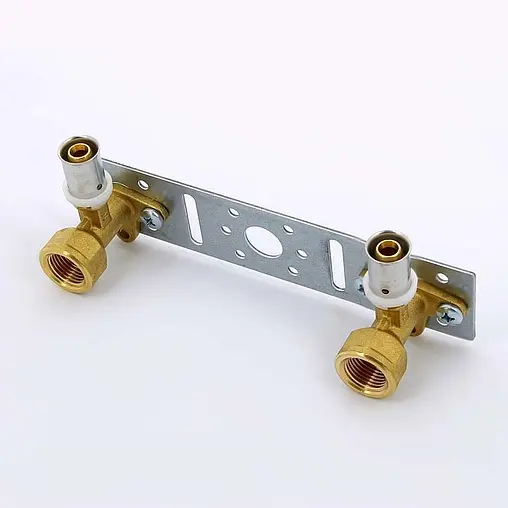 Монтажная планка с водорозетками пресс 16мм x ½"в Uni-fitt 712G6200 Монтажная планка с водорозетками пресс 16мм x ½"в Uni-fitt 712G6200