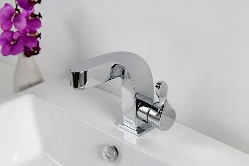 Смеситель для раковины Bravat Wave хром F174108C Смеситель для раковины Bravat Wave хром F174108C