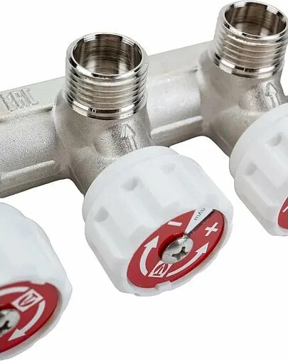 Коллектор регулирующий проходной 4 отвода ¾"в/н x ½"к Valtec VTc.570.N.0504 Коллектор регулирующий проходной 4 отвода ¾"в/н x ½"к Valtec VTc.570.N.0504