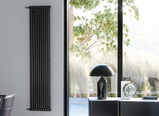 Радиатор стальной трубчатый Zehnder Charleston 2180/14 1270 ¾" Ral 9217 Traffic Black (matt)