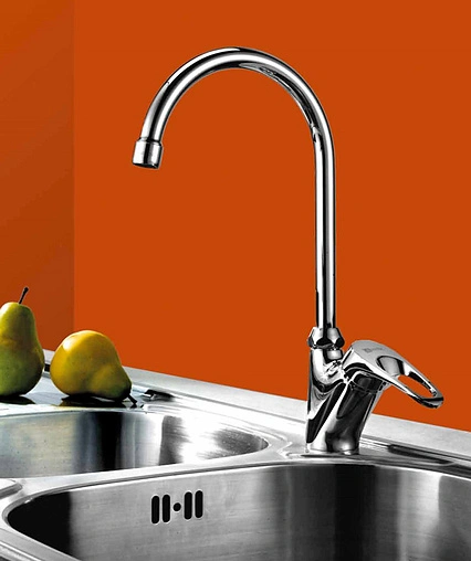 Смеситель для кухни Lemark Omega хром LM3105C