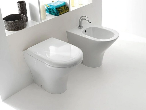 Биде напольное Kerasan Aquatech белый 372001 Биде напольное Kerasan Aquatech белый 372001