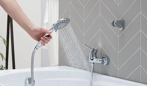 Смеситель для душа Bravat Slim хром F9332366CP-01-RUS