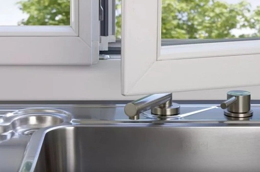 Смеситель для кухни с выдвижным изливом для установки перед окном Franke Active Window хром 115.0486.980