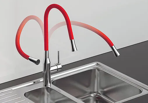 Смеситель для кухни Omoikiri Yatomi BN-R нержавеющая сталь/красный 4994248 Смеситель для кухни Omoikiri Yatomi BN-R нержавеющая сталь/красный 4994248