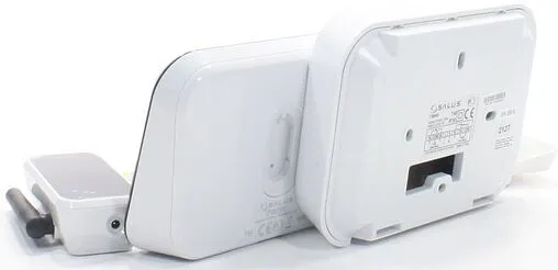 Беспроводной комнатный терморегулятор Salus черный iT500