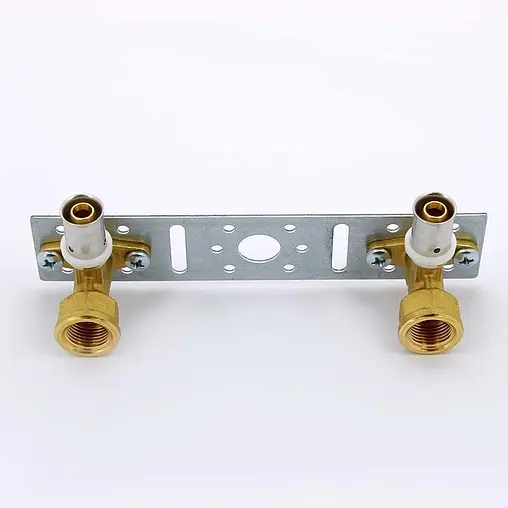 Монтажная планка с водорозетками пресс 16мм x ½"в Uni-fitt 712G6200 Монтажная планка с водорозетками пресс 16мм x ½"в Uni-fitt 712G6200