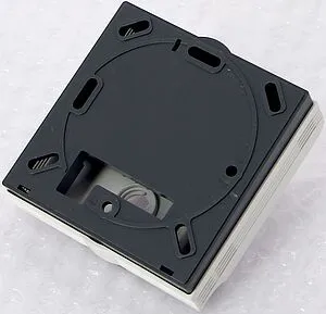 Проводной комнатный терморегулятор НЗ 230В Uni-fitt белый 342M1000, 4