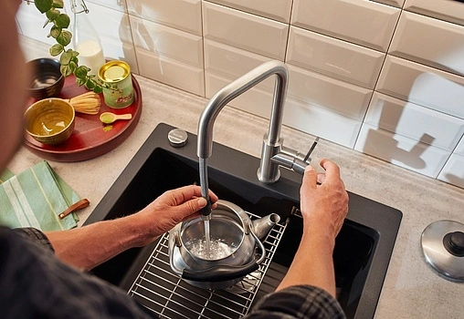 Смеситель для кухни с выдвижным изливом Blanco Jandora-S нержавеющая сталь 526614