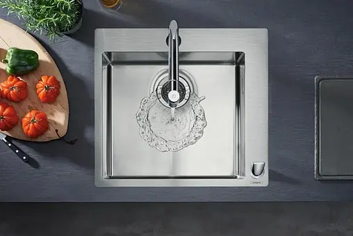 Мойка кухонная с встроенным смесителем Hansgrohe C71-F450-06 55x50 хром 43201000