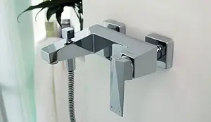 Смеситель для ванны Bravat Iceberg хром F676110C-B-RUS, 3