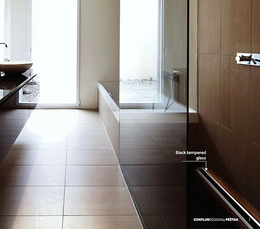 Лоток душевой Set 550мм h=52мм 0.8л/сек Pestan Confluo Premium Black Glass Line 550 13000292