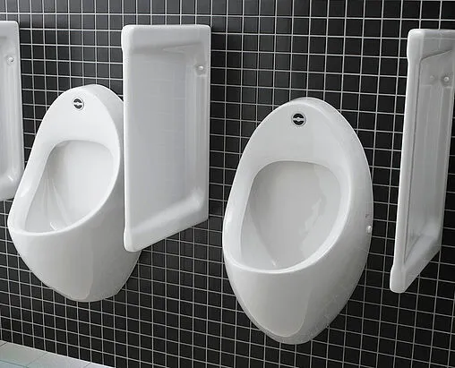 Писсуар с сенсорным смывом от батареи VitrA Arkitekt белый 4106B003-5597