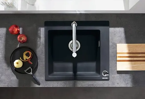 Мойка кухонная с встроенным смесителем Hansgrohe C51-F450-06 56x51 черный 43217000